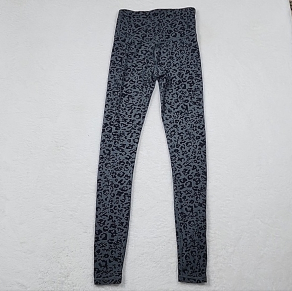 Athleta Elevation Ultra High Rise Leopard Print Athletic Leggings - Picture 9 of 14
